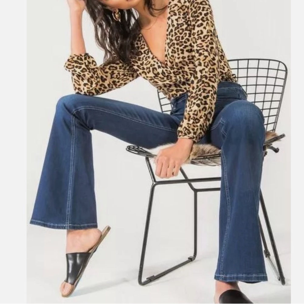 KanCan Trisha Midrise Flare Jean size 9/28